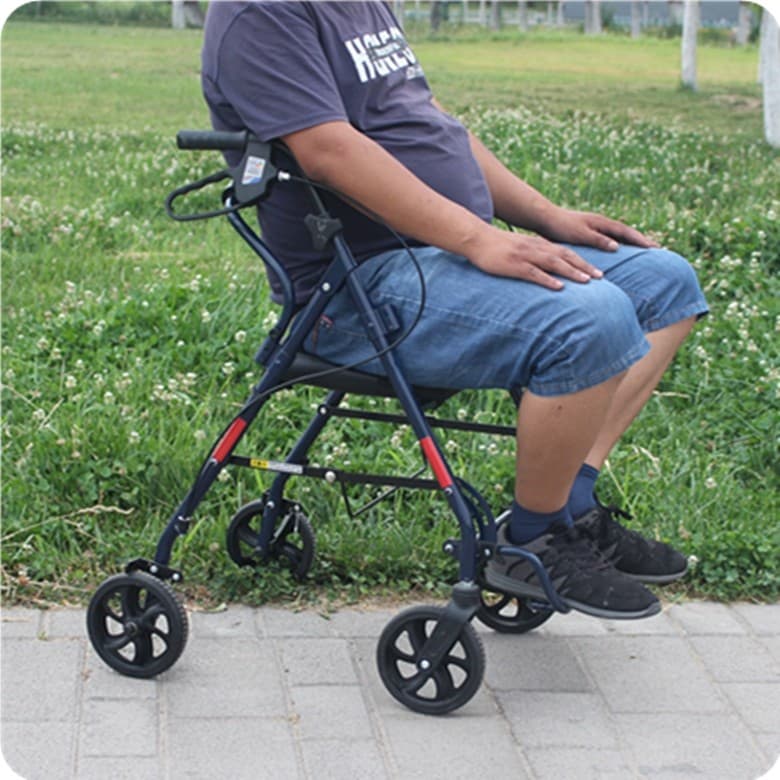 シルバーカー 座れる四輪歩行補助具シルバーカー車椅子兼用